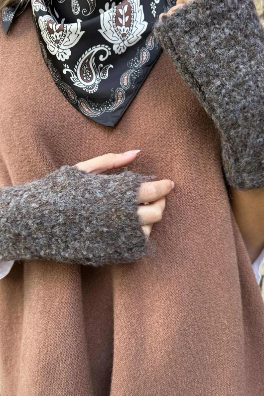 Boucle Fingerless Gloves Chocolate Melange